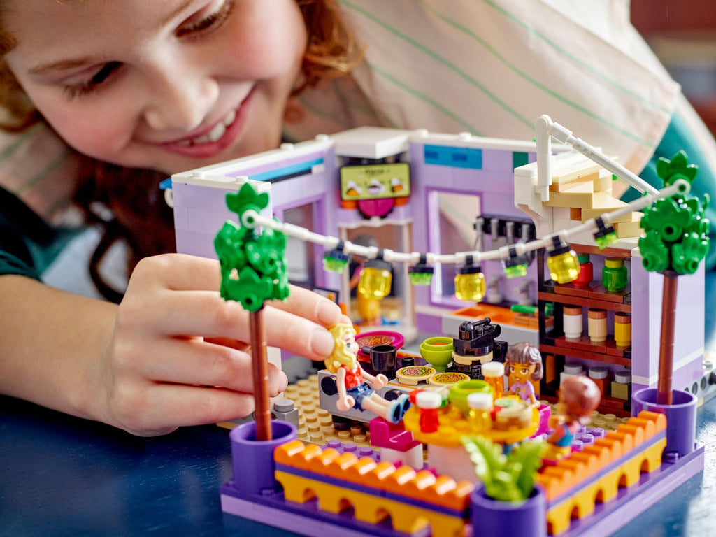 LEGO® Friends Heartlake City Gemeinschaftsküche (41747)